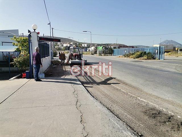 Έργα ασφαλτόστρωσης στη Βιομηχανική Περιοχή