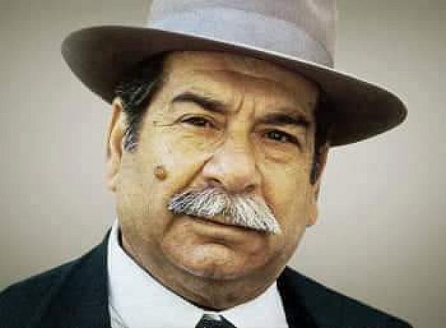 Ο τραγουδιστής και συνθέτης Μιχάλης Γενίτσαρης, που γεννήθηκε σαν σήμερα το 1914