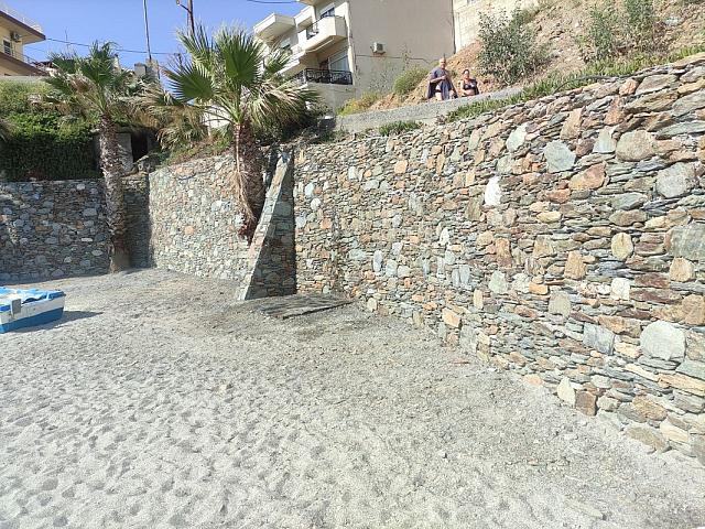 μαδές παραλία