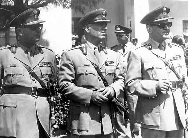 Σαν σήμερα το 1974 κατέρρευσε η χούντα των Συνταγματαρχών στην Ελλάδα
