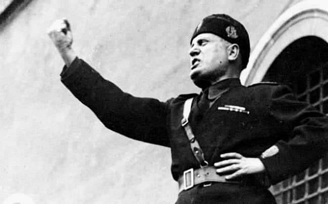Ο Μπενίτο Μουσολίνι