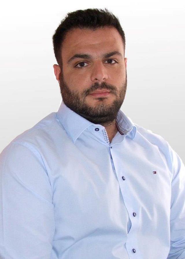 μύρων οικονομάκης