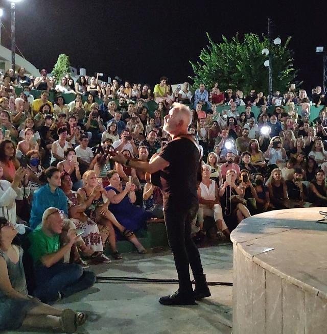 Θηβαιος
