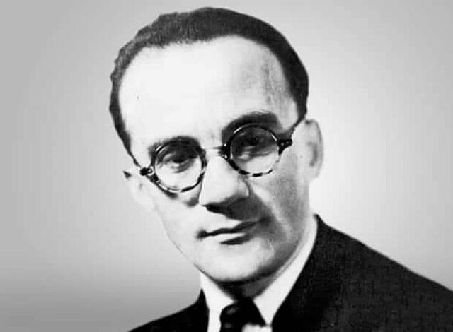 Ο Νίκος Σκαλκώτας