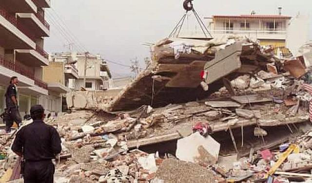 Σαν σήμερα το 1999, ο φονικός σεισμός στην Αθήνα σκότωσε 243 άτομα και τραυμάτισε 700, ενώ άφησε χιλιάδες άστεγους