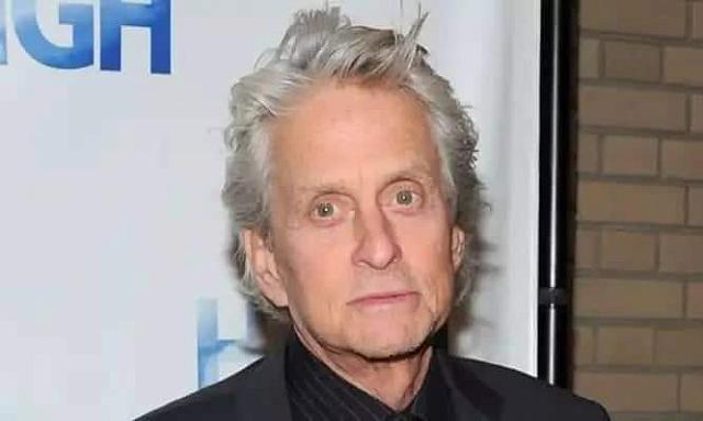 Ο Μάικλ Ντάγκλας