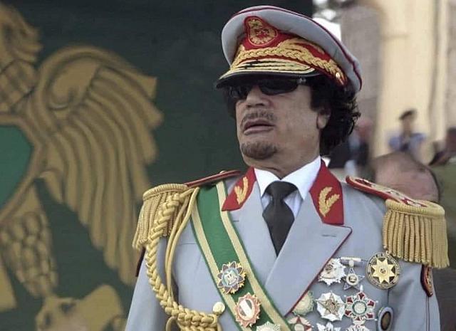 Ο Μουαμάρ αλ Καντάφι