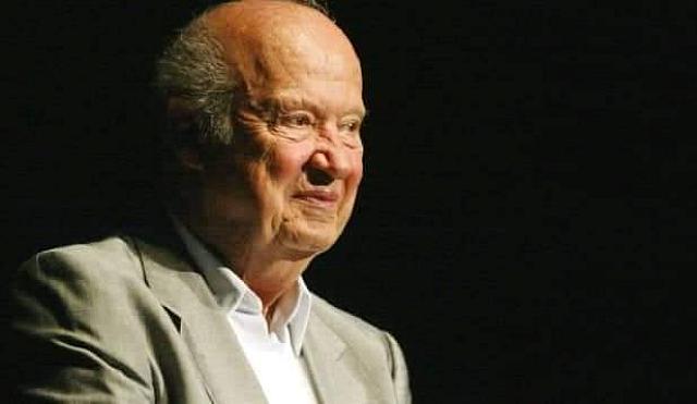 Ο Μίμης Πλέσσας