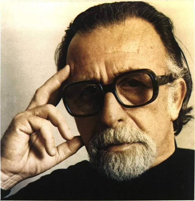 Ο Μανόλης Ανδρόνικος