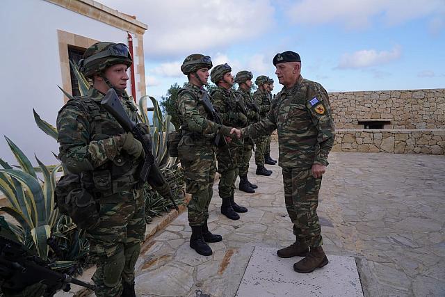 Αρχηγός ΓΕΕΘΑ: Επισκέφθηκε Μονάδες των Ενόπλων Δυνάμεων