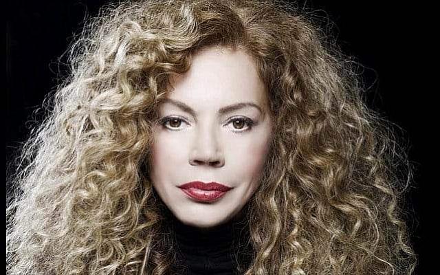 Η Ελένη Δήμου