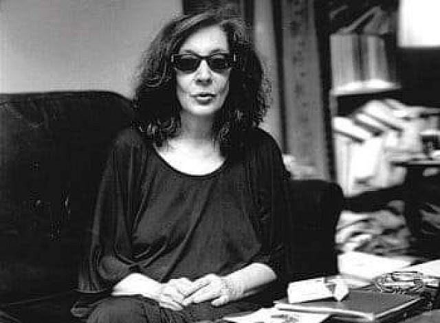 Η Λούλα Αναγνωστάκη