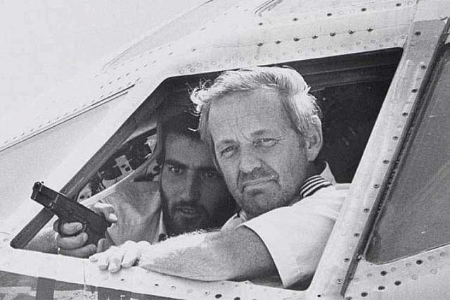 Η αεροπειρατεία του 30χρονου Κρητικού λατόμου, Γιώργου Φλαμουρίδη ή Παραβολιδάκη