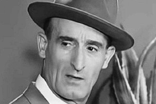 Ο Νίκος Σταυρίδης