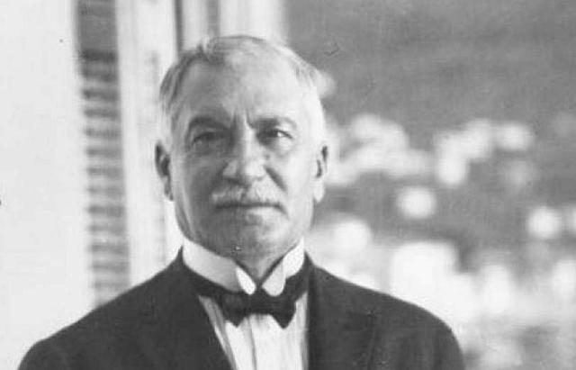 Ο Θεμιστοκλής Σοφούλης