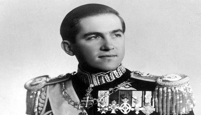 τέως βασιλιάς Κωνσταντίνος