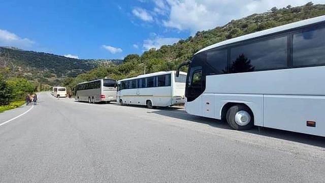 λεωφορεια