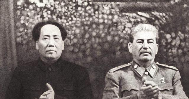 Ο Στάλιν με τον Μάο Τσετούνγκ