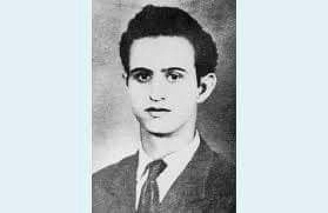 Ο Μιχαλάκης Καραολής