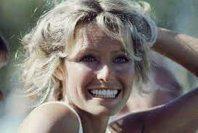 Η Φάρα Φόσετ