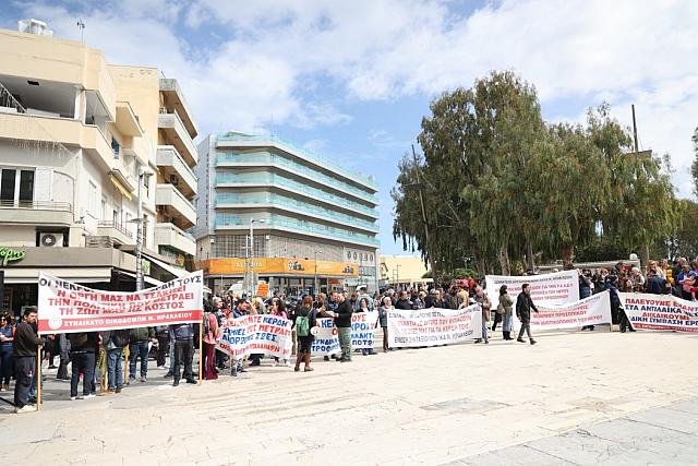 απεργία πλατεία ελευθερίας