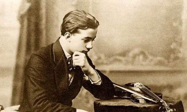 Ο Νίκος Σκαλκώτας