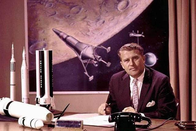 Ο Βέρνερ φον Μπράουν