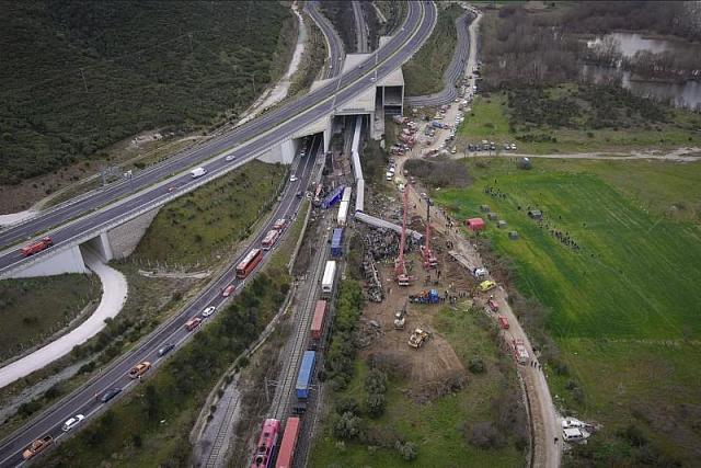 τεμπη τρενα
