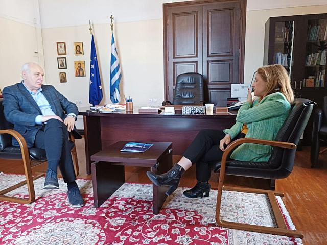 φγν