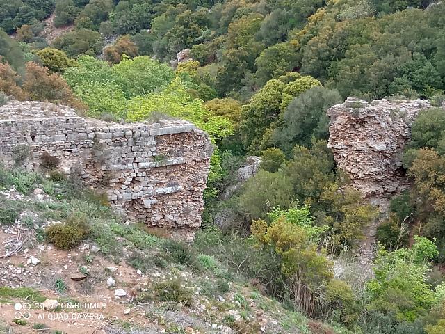 Αρχαίος αγωγός μεταφοράς νερού