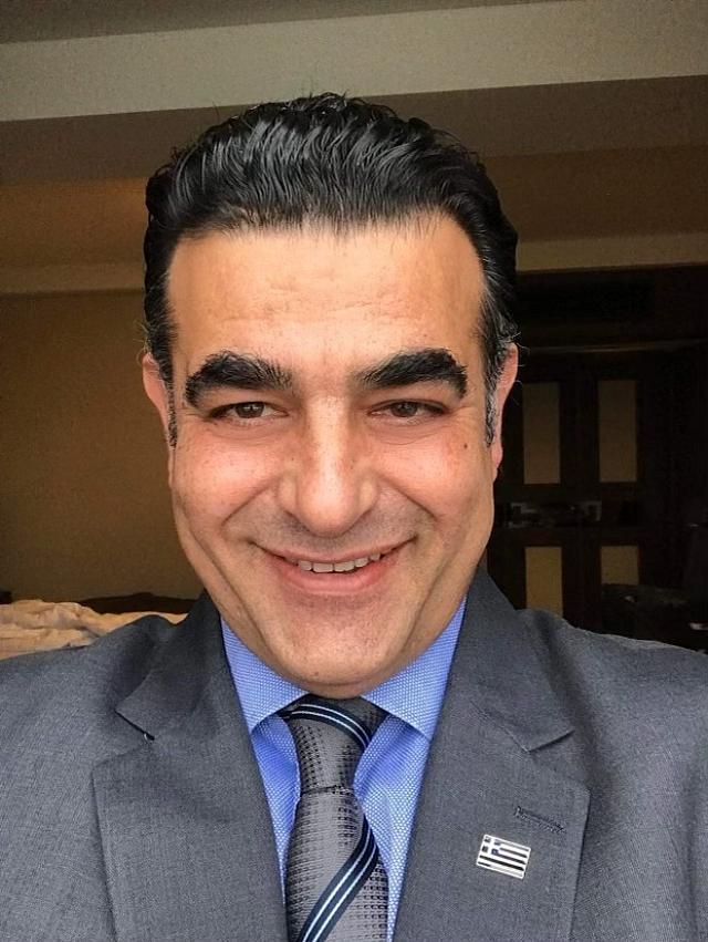 Ο Γραμματέας της Πανελλήνιας Ομοσπονδίας Διευθυντών Ξενοδοχείων Δημήτρης Κουμπαράκης