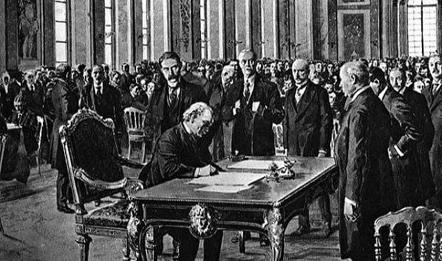 Σαν σήμερα το 1919, υπογράφηκε η Συνθήκη των Βερσαλλιών, η οποία τερματισε τον Α' Παγκόσμιο Πόλεμο