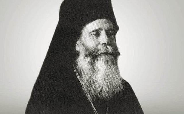 Ο Αρχιεπίσκοπος Αθηνών Χρύσανθος