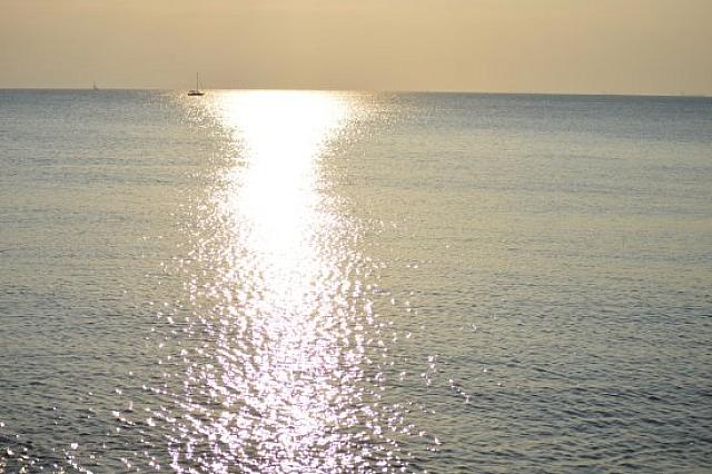 θαλασσα - ηλιος