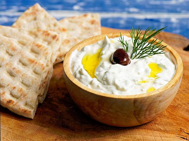 ΤΖΑΤΖΙΚΙ