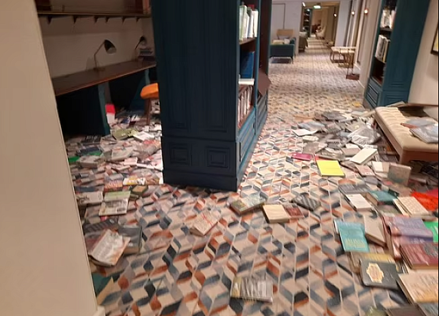 καταιγίδα κρουαζιερόπλοιο