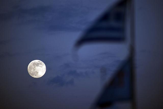 «ψυχρή» Πανσέληνος του Δεκεμβρίου