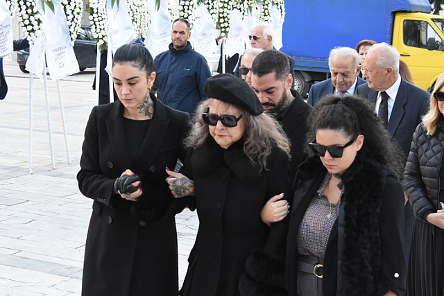 κηδεια βασιλικός σύζυγος