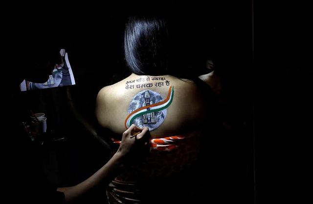 ΤΑΤΟΥΑΖ ΙΝΔΙΑ