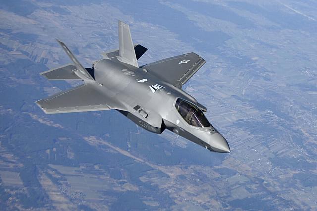 F 35