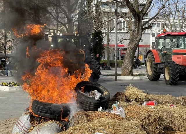 Αγρότες Πλατύκαμπος