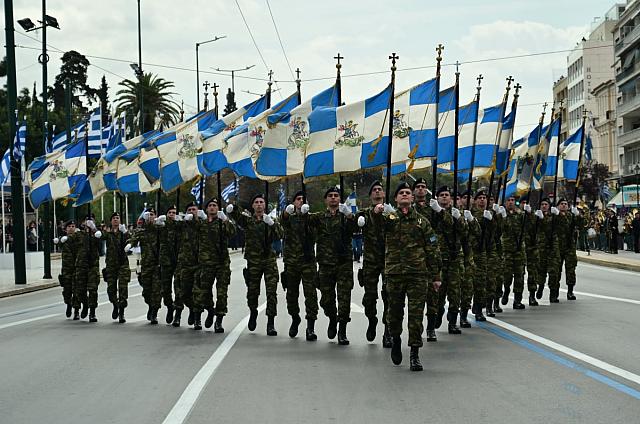 ΠΑΡΕΛΑΣΗ