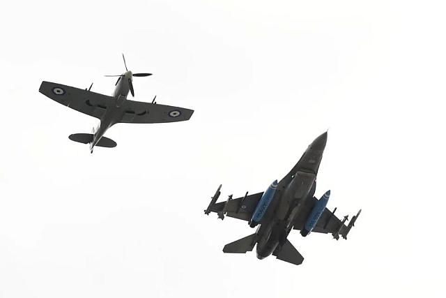 ΠΑΡΕΛΑΣΗ