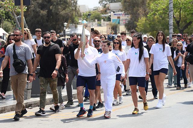 ολυμπιακή φλόγα ηράκλειο