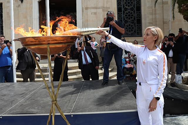 ολυμπιακή φλόγα ηράκλειο