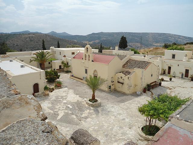 Μονη