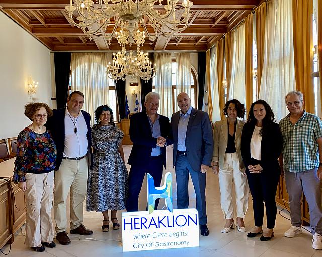 Δήμος Ηρακλείου και UNICEF ενώνουν δυνάμεις για την προστασία των παιδιών