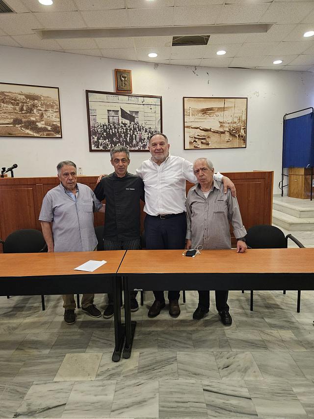 Κουράκης