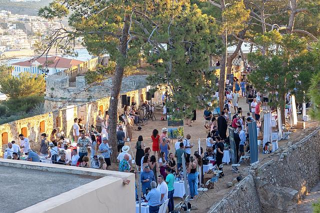 εκθεση κρητικου κρασιου ρεθυμνο