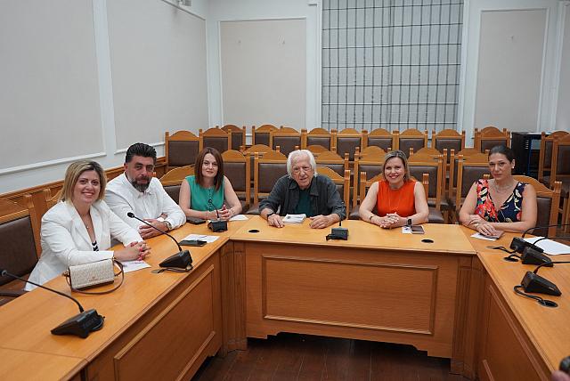 ΛΕΟΝΤΗΣ